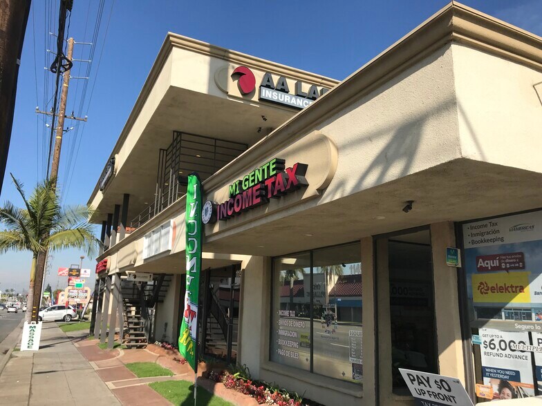 More Photos Of 1149-1163 N Tustin St, Orange General Retail For Lease