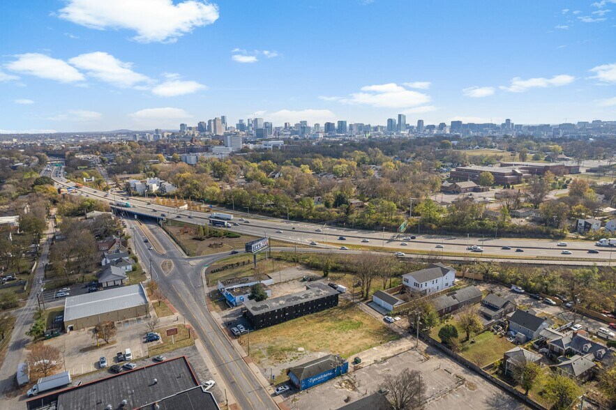 More Photos Of 2607 Jefferson St, Nashville Apartments For Sale