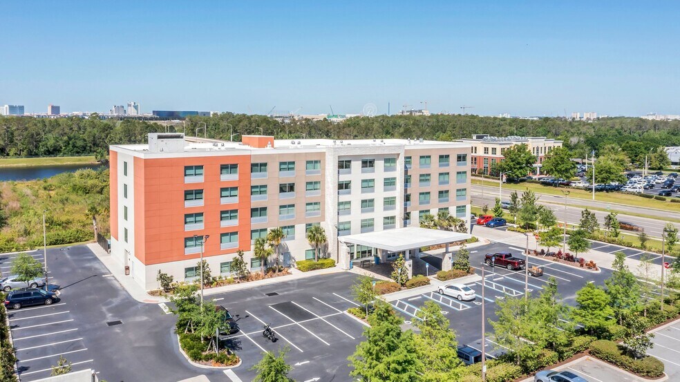 More Photos Of 2776 Destination Pky, Orlando Hotel For Sale