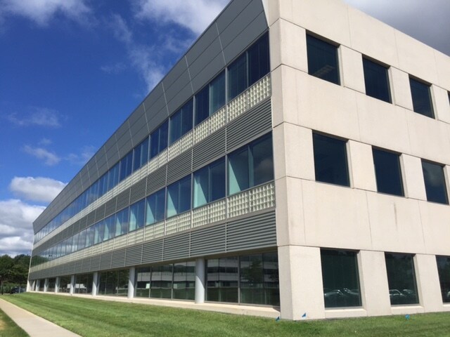 More Photos Of 150 College Rd W, Princeton Office For Lease