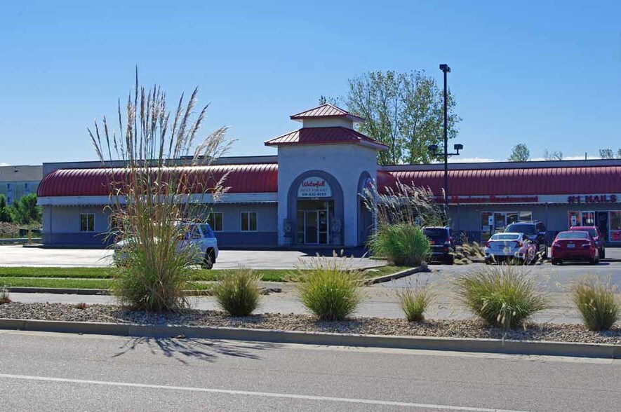 More Photos Of 1333 Central Park Dr, O'Fallon Freestanding For Lease