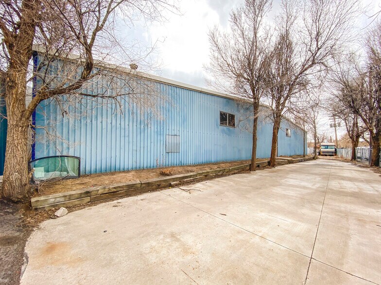 More Photos Of 11799 E 30th Ave, Aurora Warehouse For Sale