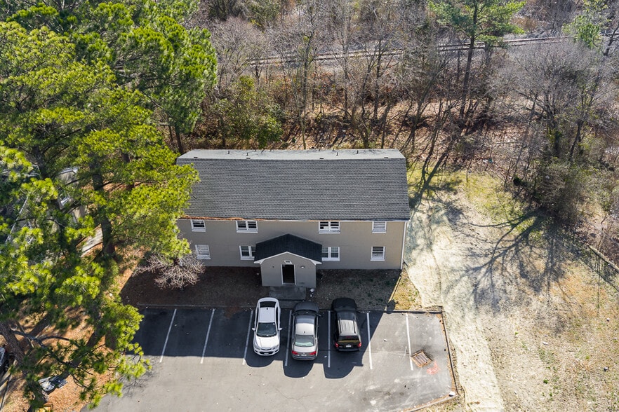 More Photos Of 824 Post Ave, Chesapeake Apartments For Sale