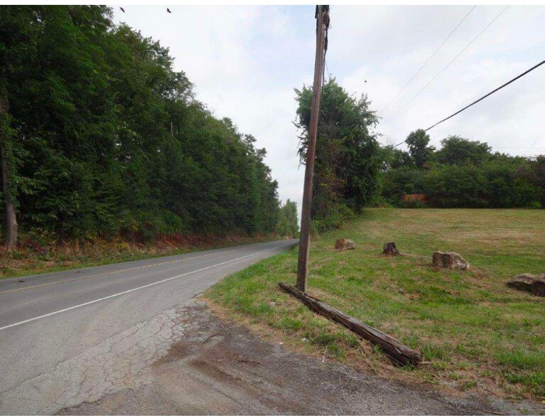 More Photos Of 4050 Henderson Rd, Hickory Golf Course Driving Range For Sale