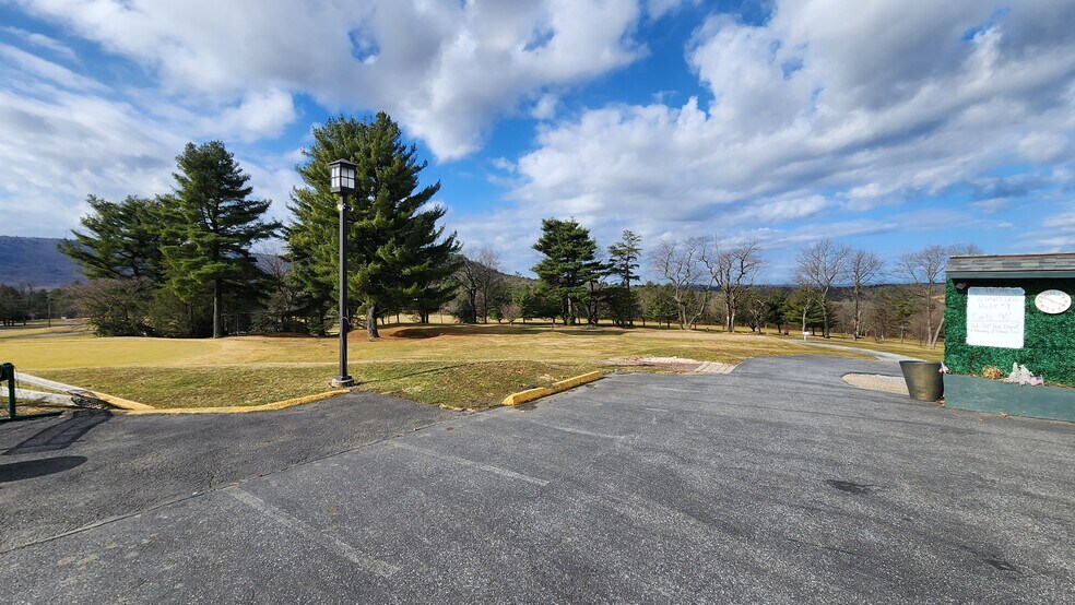 More Photos Of 2230 Fireline Rd, Palmerton Restaurant For Sale