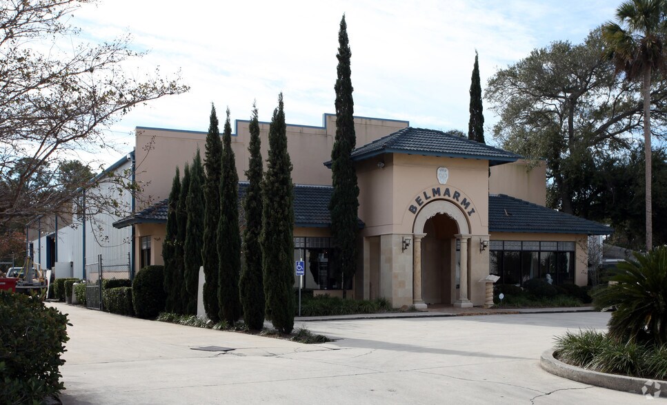Primary Photo Of 436 Atlantic Blvd, Neptune Beach Showroom For Sale