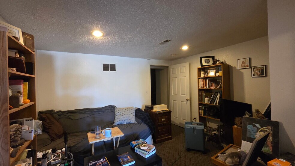 More Photos Of 616 W 10th St, Pueblo Apartments For Sale