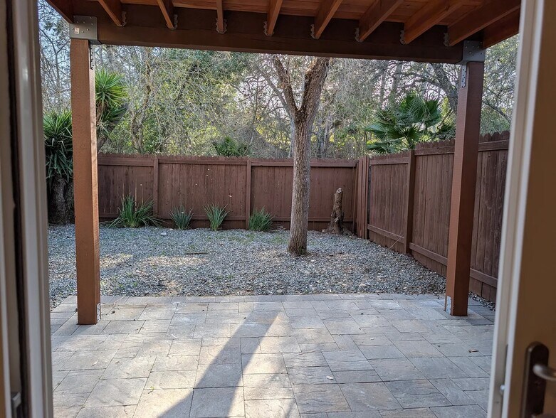 More Photos Of 863 Palomino Dr, Pleasanton Apartments For Sale