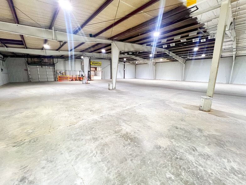 More Photos Of 3965 US Highway 60, Hereford Industrial For Sale
