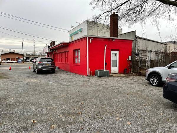 More Photos Of 3310 Sunrise Hwy, Wantagh Office For Sale