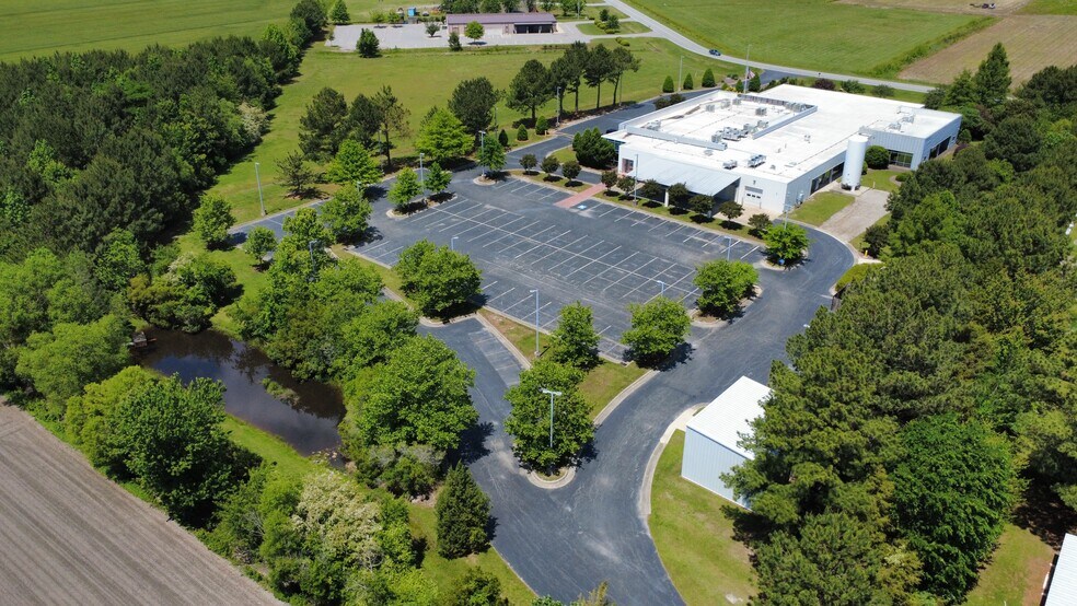 More Photos Of 112 Corporate Dr, Elizabeth City Office For Sale