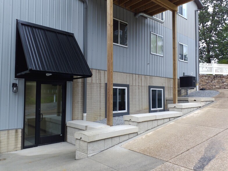 More Photos Of 6991 Township Road 654, Millersburg Office Residential For Lease