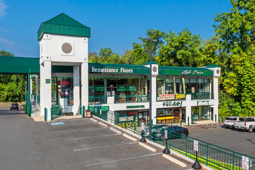 More Photos Of 1319-1321 Rockville Pike, Rockville Unknown For Lease