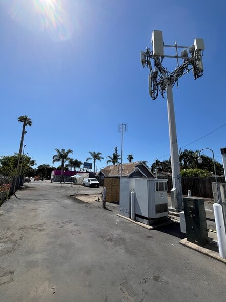 More Photos Of 1325 S Main St, Santa Ana Land For Lease