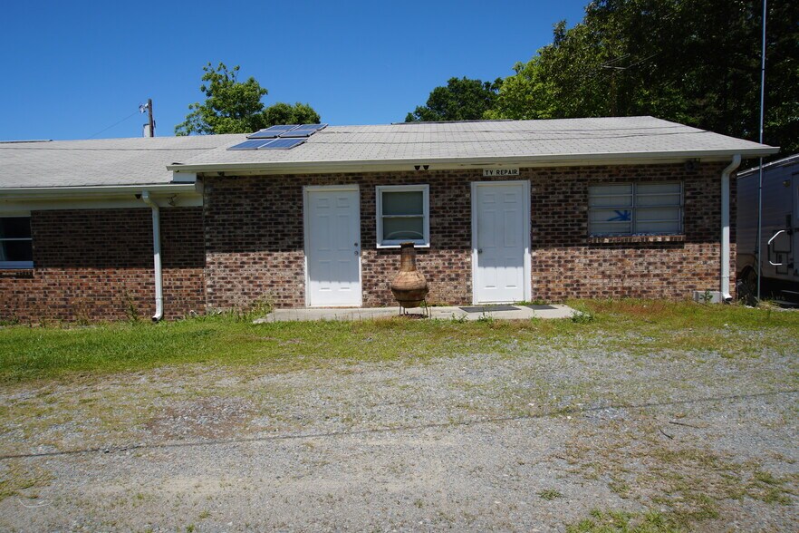 More Photos Of 3602 Wesley Chapel Stouts Rd, Monroe Lodge Meeting Hall For Sale