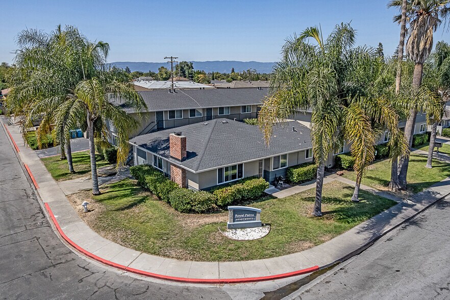 More Photos Of 2104 Royal Dr, Santa Clara Apartments For Sale