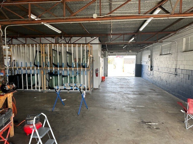 More Photos Of 612 W Main St, Mesquite Auto Repair For Sale