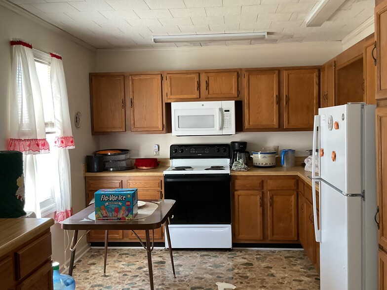 More Photos Of 205 Summit Dr, Covington Religious Facility For Sale