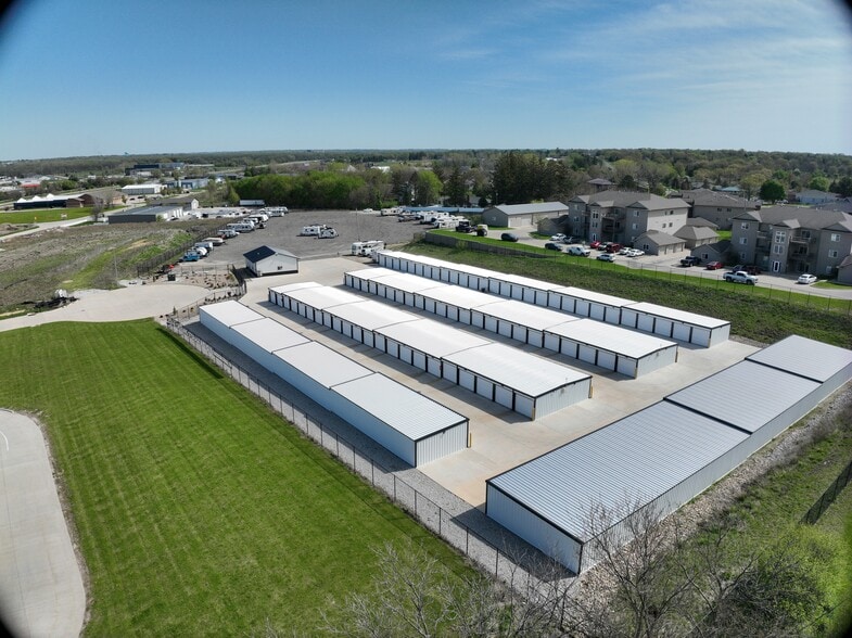 More Photos Of 3556 Marnie Ave, Waterloo Self Storage For Sale