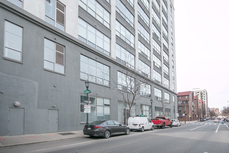 More Photos Of 2200 Arch St, Philadelphia Apartments For Sale