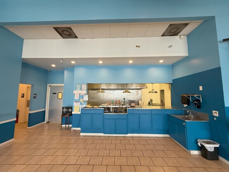 Primary Photo Of 6720 Chimney Rock Rd, Houston Restaurant For Lease