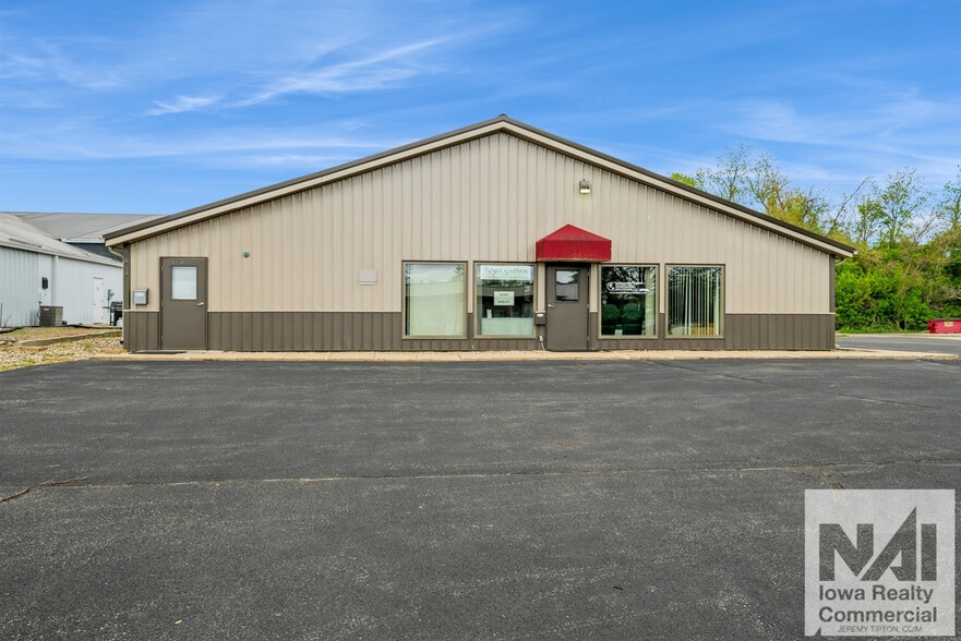 More Photos Of 1070 Lyons Ln, Marion Warehouse For Lease