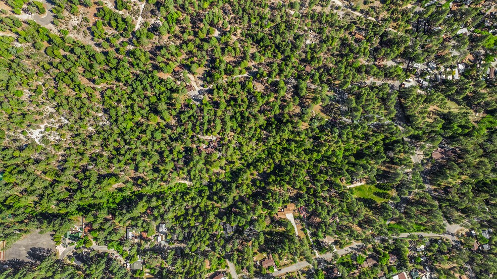 More Photos Of 26345 Delano Dr, Idyllwild-Pine Cove Hotel For Sale