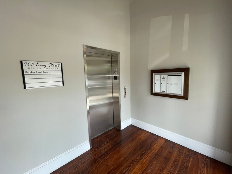 Primary Photo Of 463 King St, Charleston Storefront Retail Office For Lease