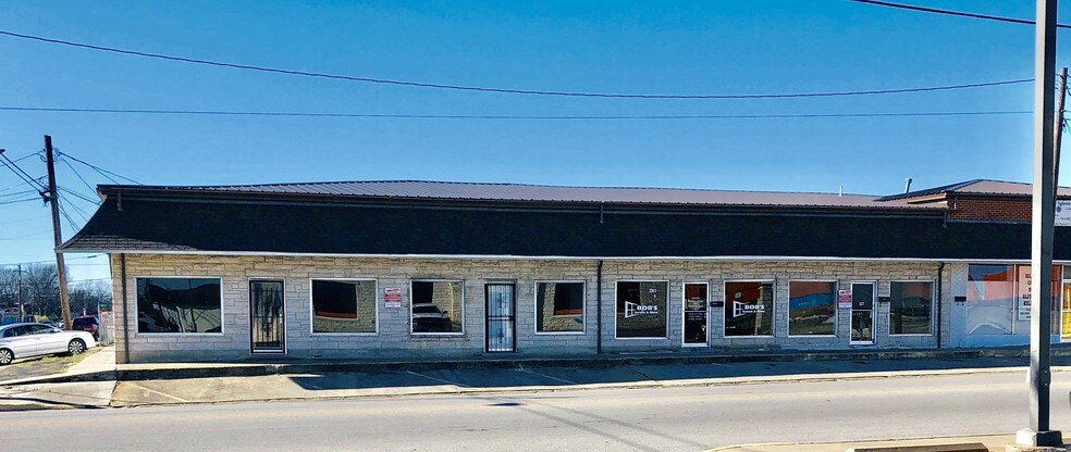 More Photos Of 121 N Gray St, Killeen Freestanding For Lease