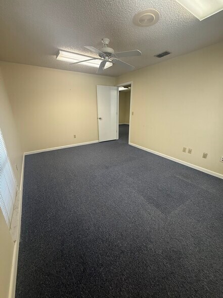 More Photos Of 330 W Bearss Ave, Tampa Medical For Lease