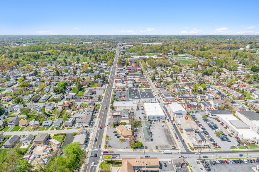 More Photos Of 2701 Lancaster Ave, Wilmington Freestanding For Lease