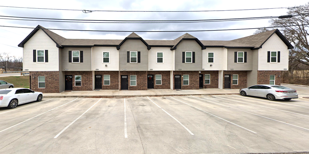 Primary Photo Of 101 E Riverside Dr, Stephenville Apartments For Sale