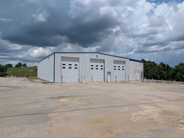 Primary Photo Of 116 Carr Ln, Richmond Land For Lease