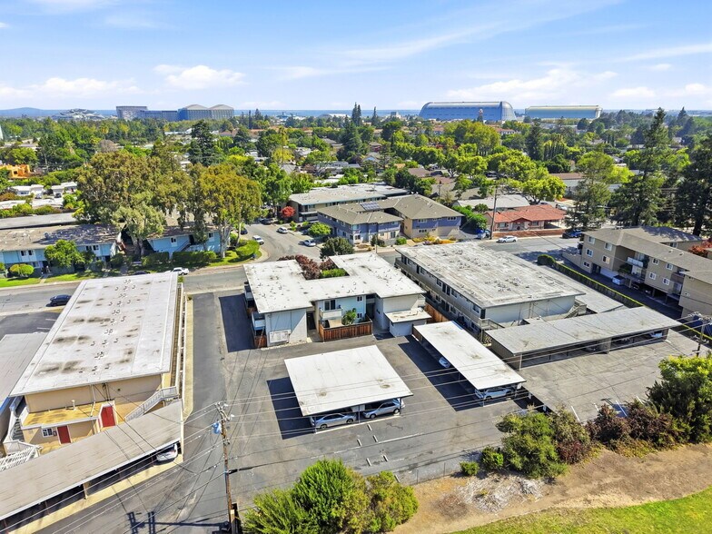 More Photos Of 511 Walker Dr, Mountain View Apartments For Sale