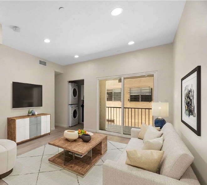 More Photos Of 1409 N Hobart Blvd, Los Angeles Apartments For Sale