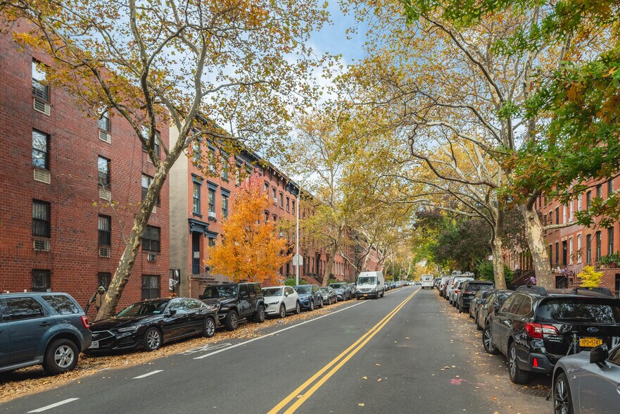 More Photos Of 434 Clermont Ave, Brooklyn Apartments For Sale