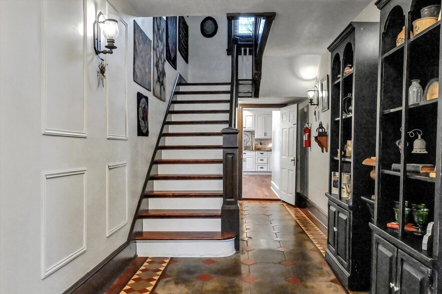 More Photos Of 301 W Main St, Ephrata Hospitality For Sale