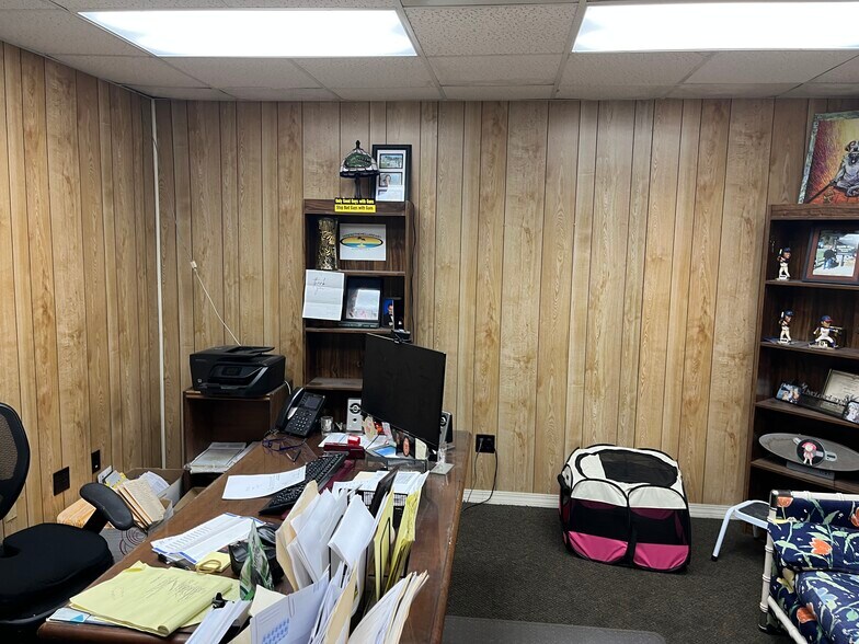 More Photos Of 5013 Park St, Jacksonville Auto Repair For Sale