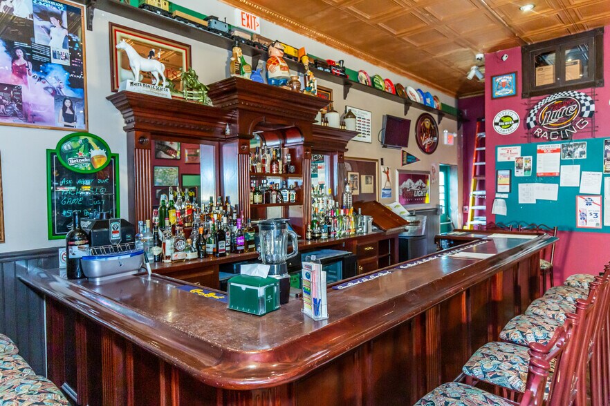 More Photos Of 2020-2026 Smith St, North Providence Freestanding For Sale