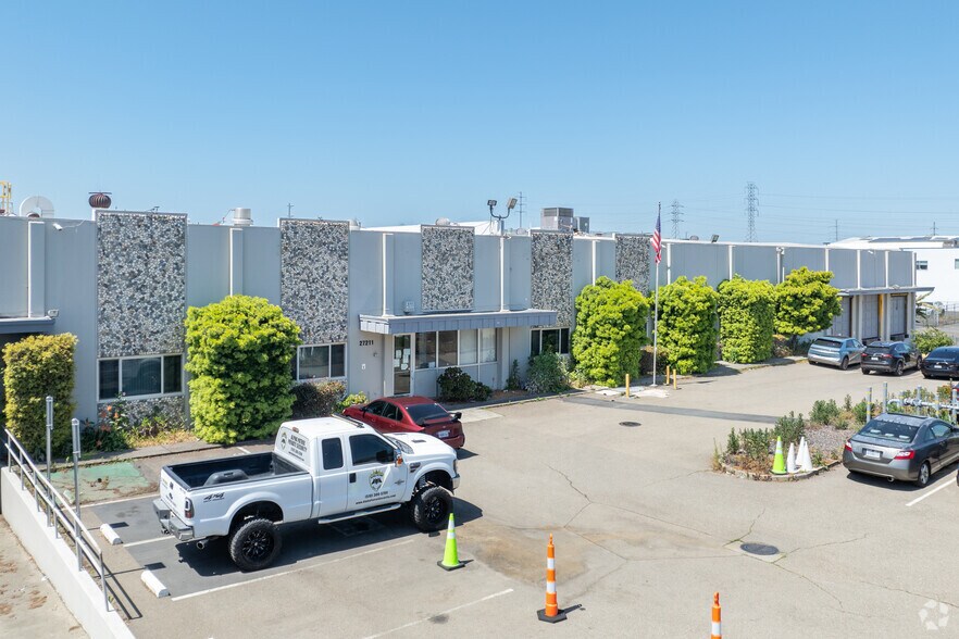 More Photos Of 27163-27211 Industrial Blvd, Hayward Warehouse For Lease