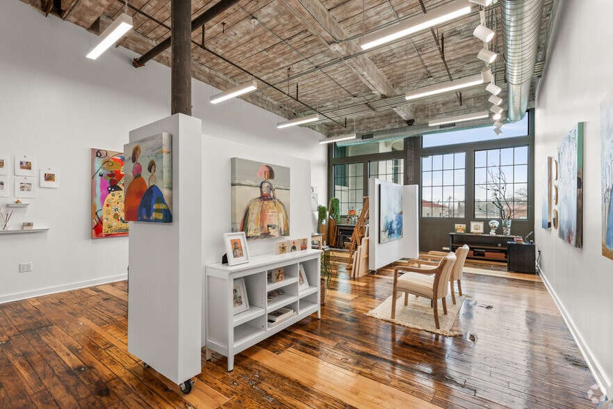 More Photos Of 610 Elm St, McKinney Loft Creative Space For Lease