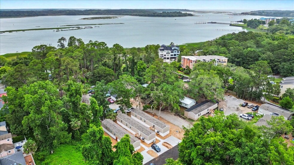 More Photos Of 120 Red Fox Mnr, Hilton Head Island Multifamily For Sale