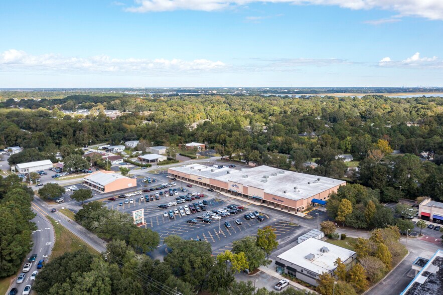 More Photos Of , Charleston General Retail For Sale
