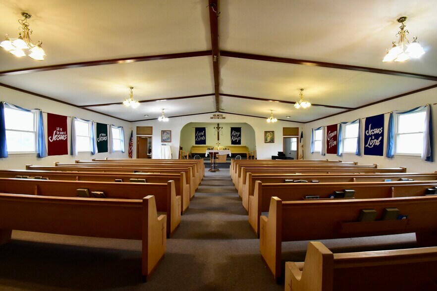 More Photos Of 389 S Miller Rd, Saginaw Religious Facility For Sale