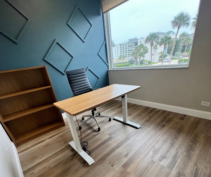 More Photos Of 1980 N Atlantic Ave, Cocoa Beach Medical For Lease