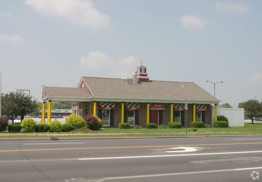 More Photos Of 2670 Woodville Rd, Northwood Restaurant For Sale