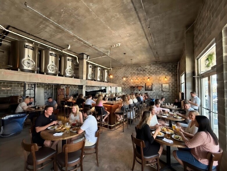 More Photos Of 128 S Beach St, Daytona Beach Apartments For Sale