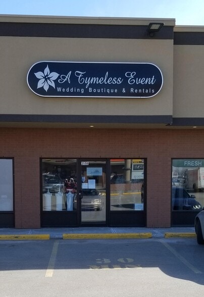 More Photos Of 303-350 Albert St, Regina Unknown For Lease