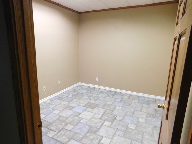 More Photos Of 4104 SW 33rd Ave, Amarillo Medical For Sale