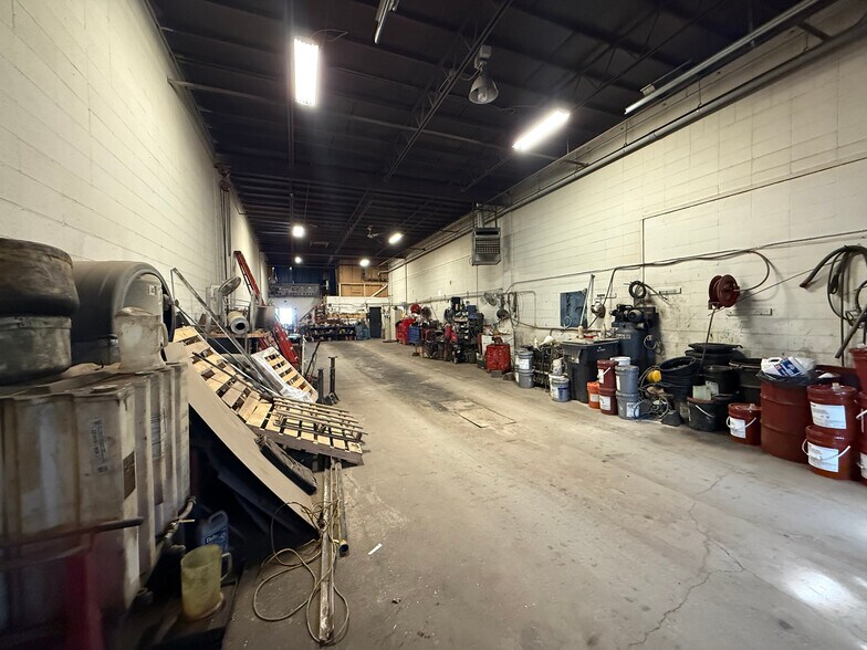 More Photos Of 16647 114 Av NW, Edmonton Industrial For Sale